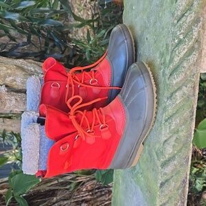 Sorel red nylon 1964 PAC waterproof sz 15 boots. Gently worn